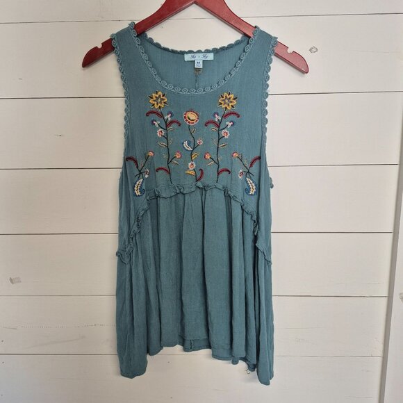 She + Sky Embroidered Boho Sleeveless Tunic Top Blue Floral Medium - Picture 1 of 6
